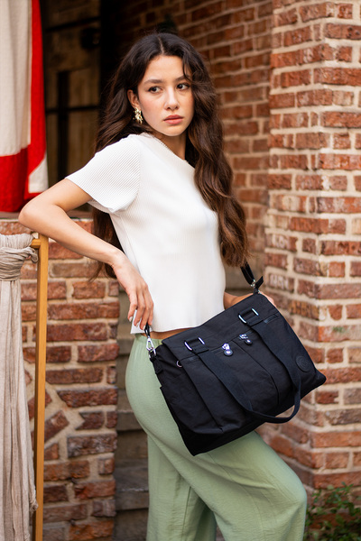 Sanmorris Velká černá mačkací taška – voděodolná, crossbody a ramenní popruh