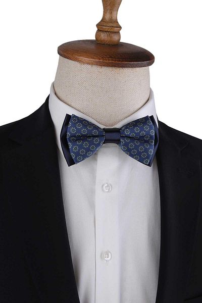 La Pescara Blue Polka Dot Pattern Bow Tie P1975