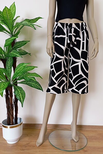 VİP BERA TEKSTİL Kadın Siyah-Beyaz Desenli Diz Altı Bermuda Alt