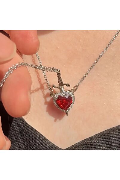 Perry Accesories Pamuk Prenses Ve Avcı Kolyesi Çelik Kırmızı Kalp Kılıç Çift ...