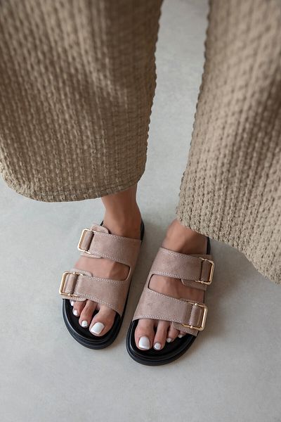 STRASWANS Axel Women's Buckle Detail Daily Comfort Suede Slippers Mink