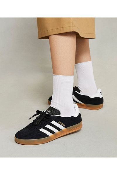 adidas Gazelle Indoor Unisex Black Sneaker - Daily Shoes