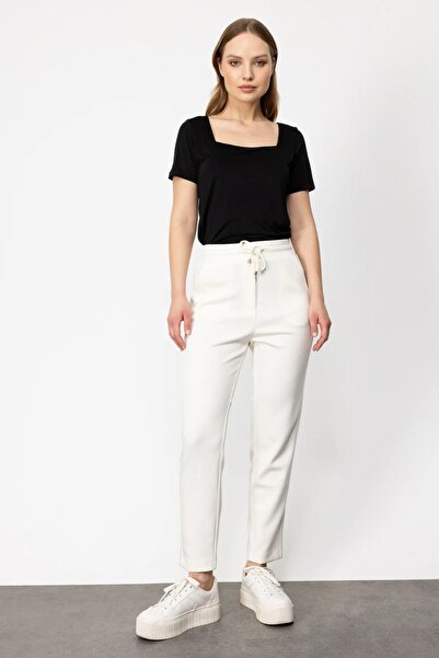 On Fashion Γυναικείο παντελόνι Ecru - Δέκα ελαστικό στη μέση και λεπτομέρεια ...