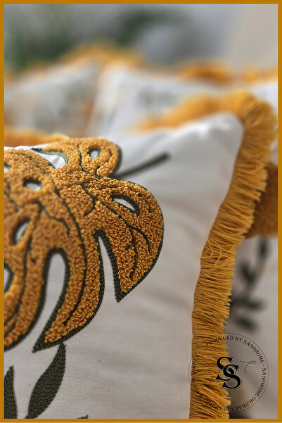 SasoHome Beauty Flowers Punch Embroidery Patterned Linen Throw Pillow Cover