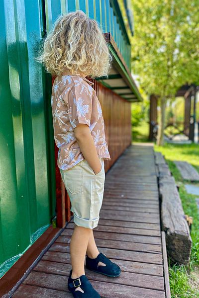 LULU Kids Комплект от долнище и риза за момче, летен спортен топ, модел "Плаж"