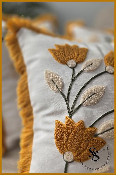 SasoHome Beauty Flowers Punch Embroidery Patterned Linen Throw Pillow Cover