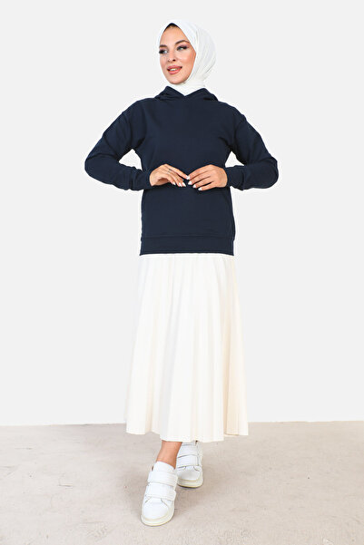 Tesettür Dünyası Krátká mikina s kapucí TSD230427 tmavě modrá