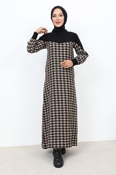 Tesettür Dünyası Φόρεμα με σχέδιο Houndstooth TSD231102 Μπεζ