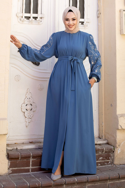 Tesettür Dünyası Indigó nagyméretű, hímzett ujjú hidzsáb Ferace - TSD 240120