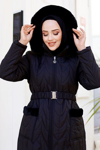Tesettür Dünyası Black Quilted Coat - Fur Detailed Pocket and Hooded Tsd 240807