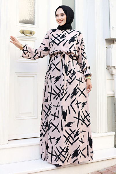 Tesettür Dünyası Fırça Desenli Beli Kuşaklı Uzun Tesettür Elbise TSD240228 Bej