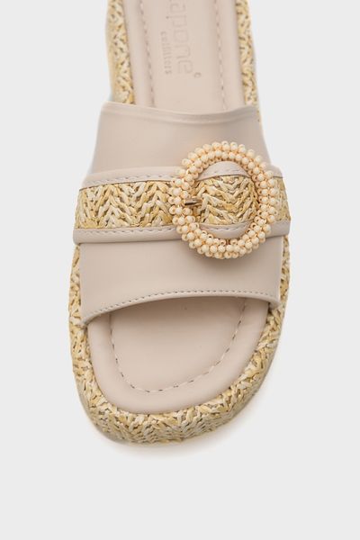 Capone Outfitters Verla Straw Buckle Wedge Heeled Women's Slippers