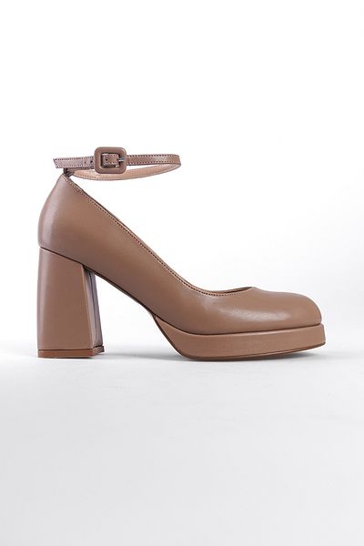Capone Outfitters Дамски обувки на платформа с кръгли пръсти - каишка на глезена
