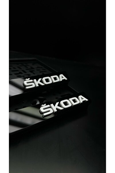 Genel Markalar Cad Master Lüx Skoda Kabartma Parlak Takmatik Pleksi Plakalık