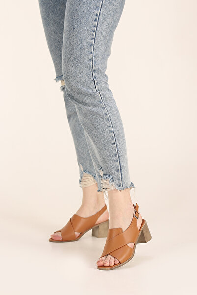 ERDİ AKAY Hakiki Deri Topuklu Comfort Sandalet