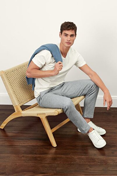 Tchibo بنطال رياضي مطاطي بقصّة عادية للرجال، رمادي