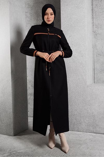 Alvina 10471 Μοντέλο Judge Collar Coat