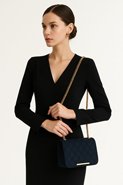 Mesisa Золота ланцюгова підвісна сумка з капітоне синього кольору – Новий сезон Шикарна жіноча сумка
