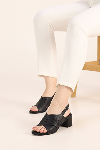 ERDİ AKAY Women's Genuine Leather Heeled Comfort Sandals