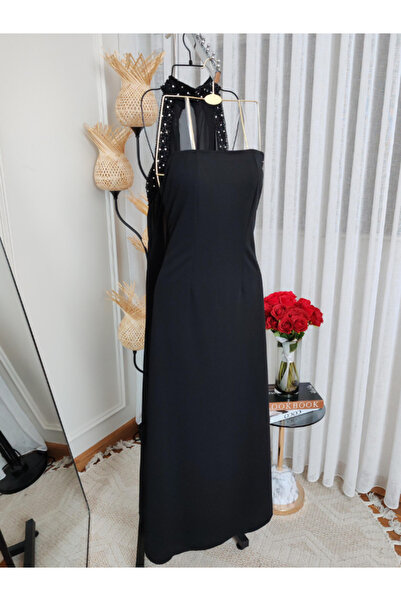 Nice Model Burgundy & Black Sleeveless Chiffon Gown For Women Beaded Neck Halter Formal Maxi For Evening Party