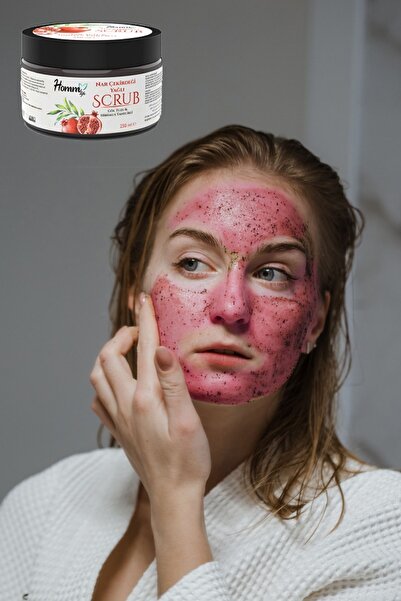 HOMM BİTKİSEL ÜRÜNLER HOMM LIFE NAR ÇEKİRDEĞİ YAĞLI BİTKİ TANECİKLİ SCRUB 250 ML