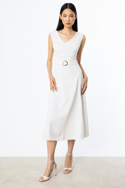 Ekol Beli Kemerli Kolsuz Elbise