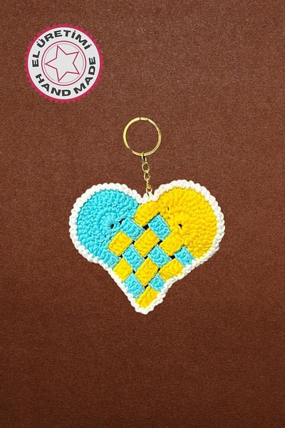 Uretti - Tuğba 9352 3582 Handmade Knitted 2 Color Heart Model Keychain