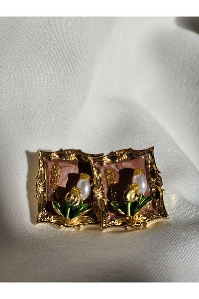 Bermecy Maison Thursday |   Vintage Earrings Tulip Detail