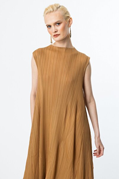 Ekol Akordiyon Kumaş Kolsuz Maxi Elbise