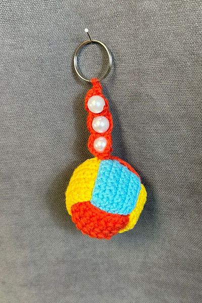Uretti - Tuğba 9352 1919 Handmade Knitted Bead Detailed Ball Model Keychain