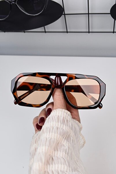 LOOKUP Sunglasses Uv400 Protection Unisex Model Women Men with Case and Cleaning Cloth Gift