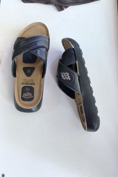 GEZER Black Slippers 1 Piece Optapetic Quality Convenient Stylish Durable Beautiful
