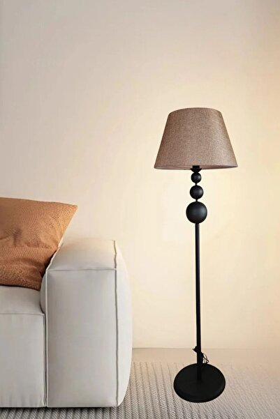 Ömür Avize roma siyah ayak konik başlıklı lambader