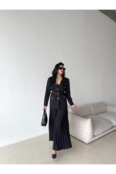 Female Clothing Siyah Kemerli Düğmeli Süs Cepli Blazer Ceket Piliseli Etek Takım