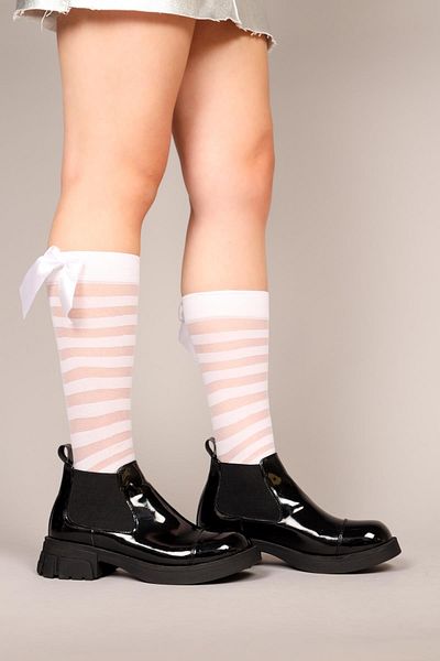 Birikon Mi̇li̇ca Rubber Detailed Patent Leather Short Boots Black