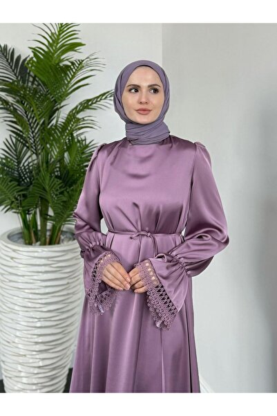 mahira collection فستان سهرة من الساتان مع تفاصيل الكشكشة