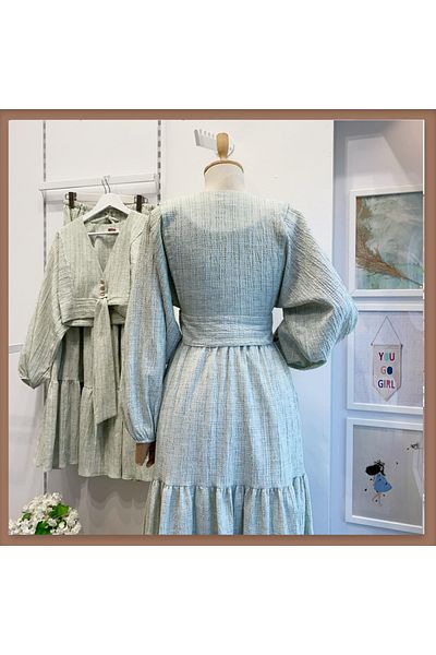 Faya Boutique Green Balloon Sleeve Skirted Wrinkled Suit