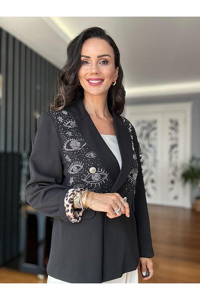 Atelier Derin Black Shiny Stone Eye Embroidered Jacket