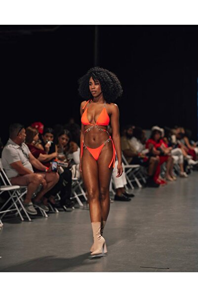 bikinistan Costum de baie tip bikini