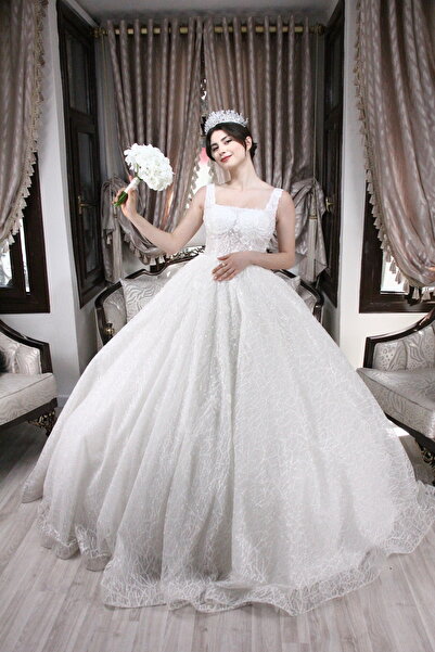 Şenay Ceylan Moda Evi ✨ Simli Dallı İşlemeli Askılı Prenses Form Gelinlik Modeli ✨