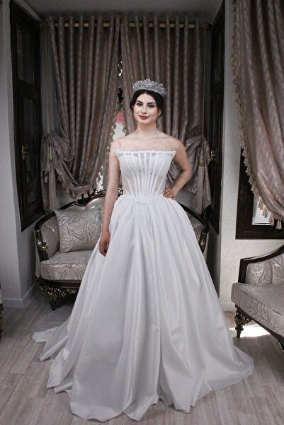 ✨ Straplez Büstiyer Korse Detaylı Saten Prenses Gelinlik Modeli ✨