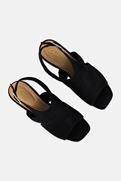 CLARKS Women Standard Fit Siara 65 Flow Adjustable Buckle Sandals, Black