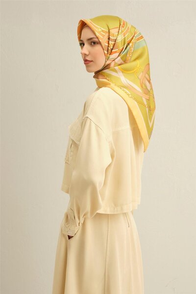 Armine Eșarfă clasică cu model Pure mătase Sura 9315D 57