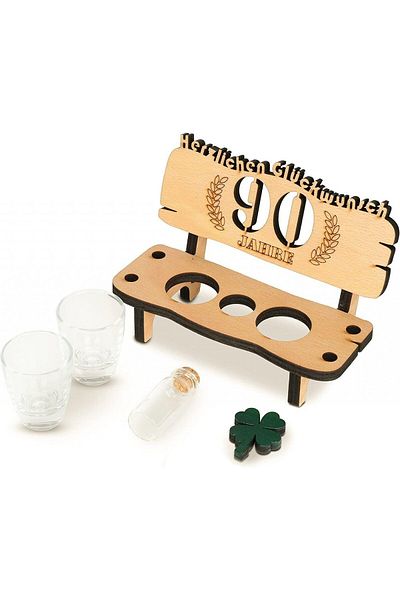 BRYNNBERG Set of glasses and bench with elegant engraving for 90th anniversary Brynnberg