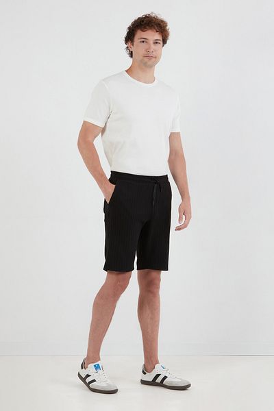Fulla Moda Patterned Elastic Waist Shorts