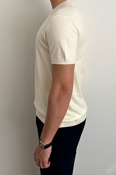 Tarz Cool Ανδρικό μπλουζάκι με λεπτή εφαρμογή με λαιμόκοψη