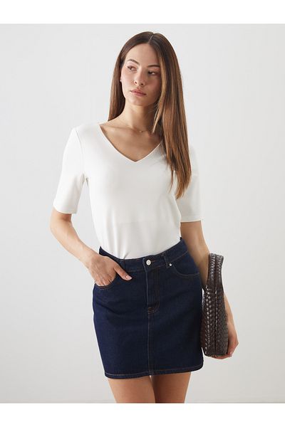 LC Waikiki V Neck Bodycon Blouse