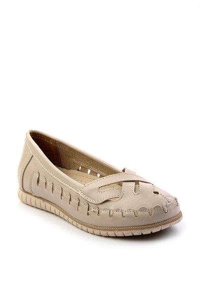 Bambi Beige Leather Women's Ballerinas K01140005103