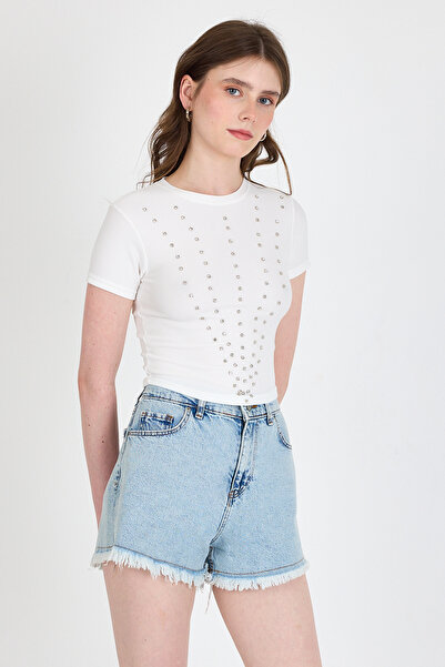 Rays Ecru Crew Neck Stone Processing Detailed Slim Fit Crop T-shirt 1149