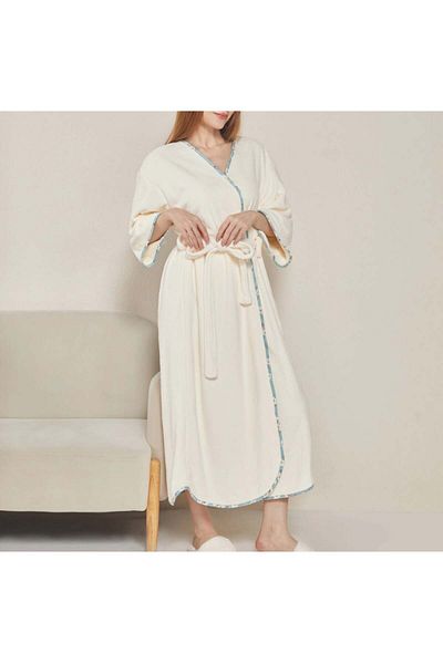 REEFI Elegant off-white bathrobe from Revi